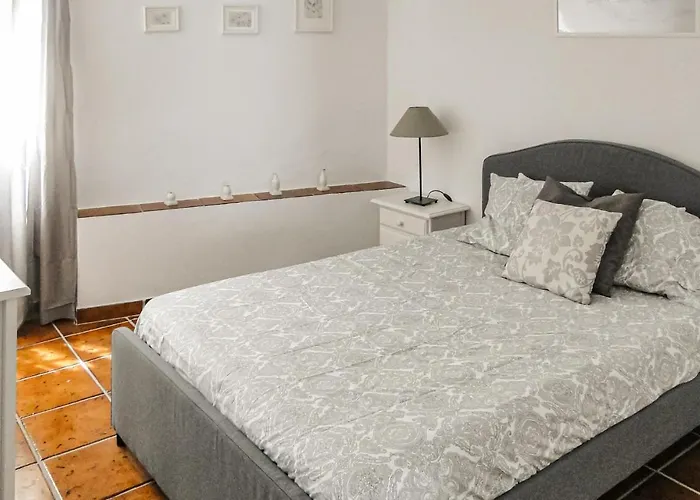 4 Bedroom Gorgeous In Frigiliana