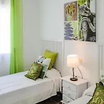 4 Bedroom Gorgeous In Frigiliana Dom wakacyjny Nerja